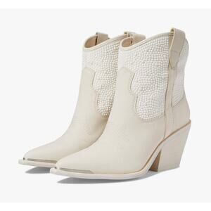 Dolce Vita Nashe Off White Pearls Boots Leather Upper Size 6 NIB Western Flair